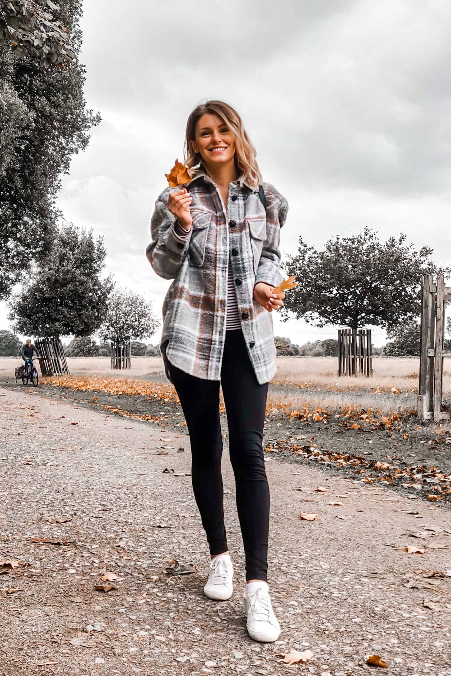 grey checked jacket with leggings autumn style