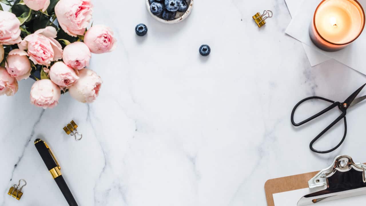 45 Instagram Stories Content Ideas and Tips