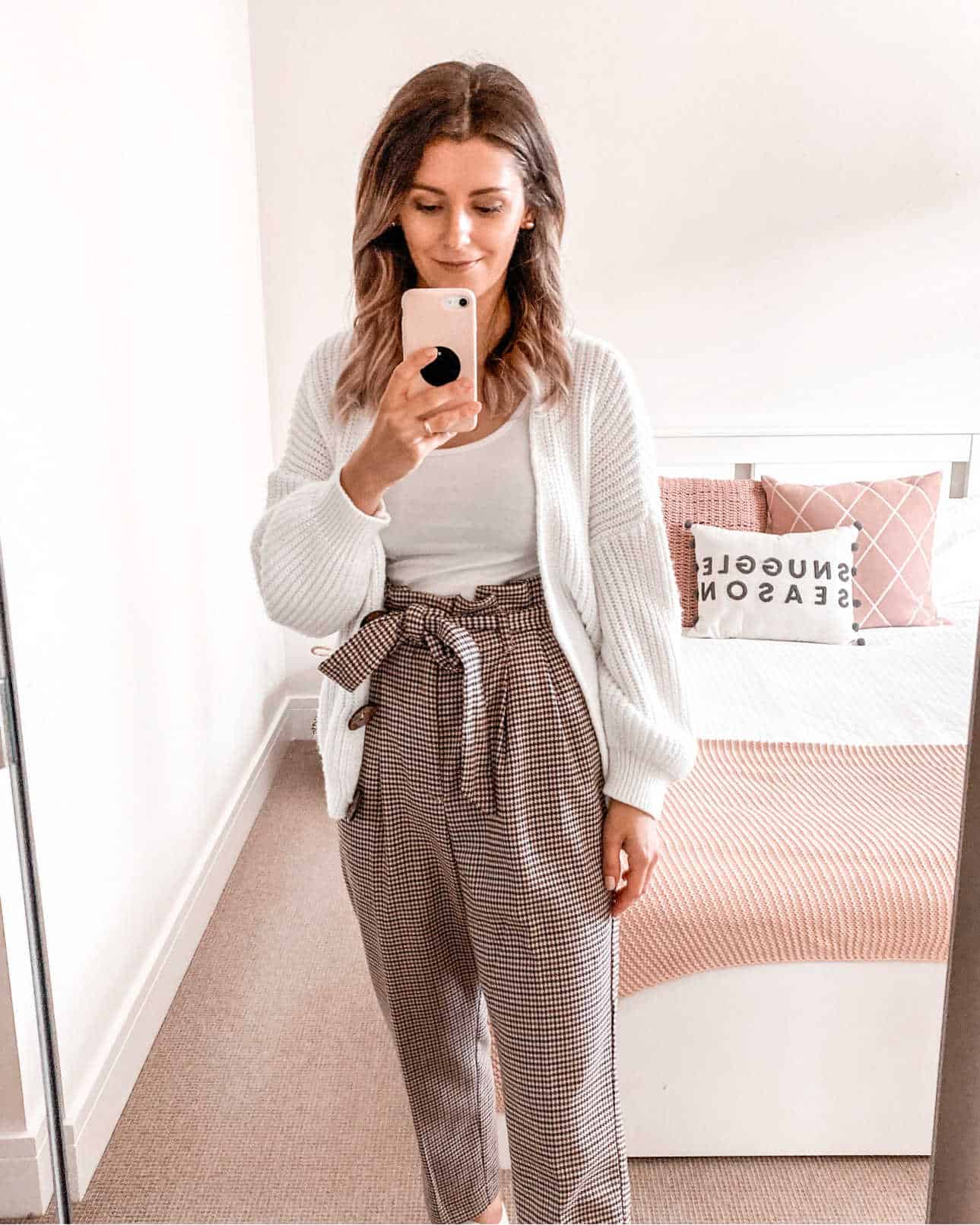 Paperbag trousers chunky cardigan fall outfit 2020