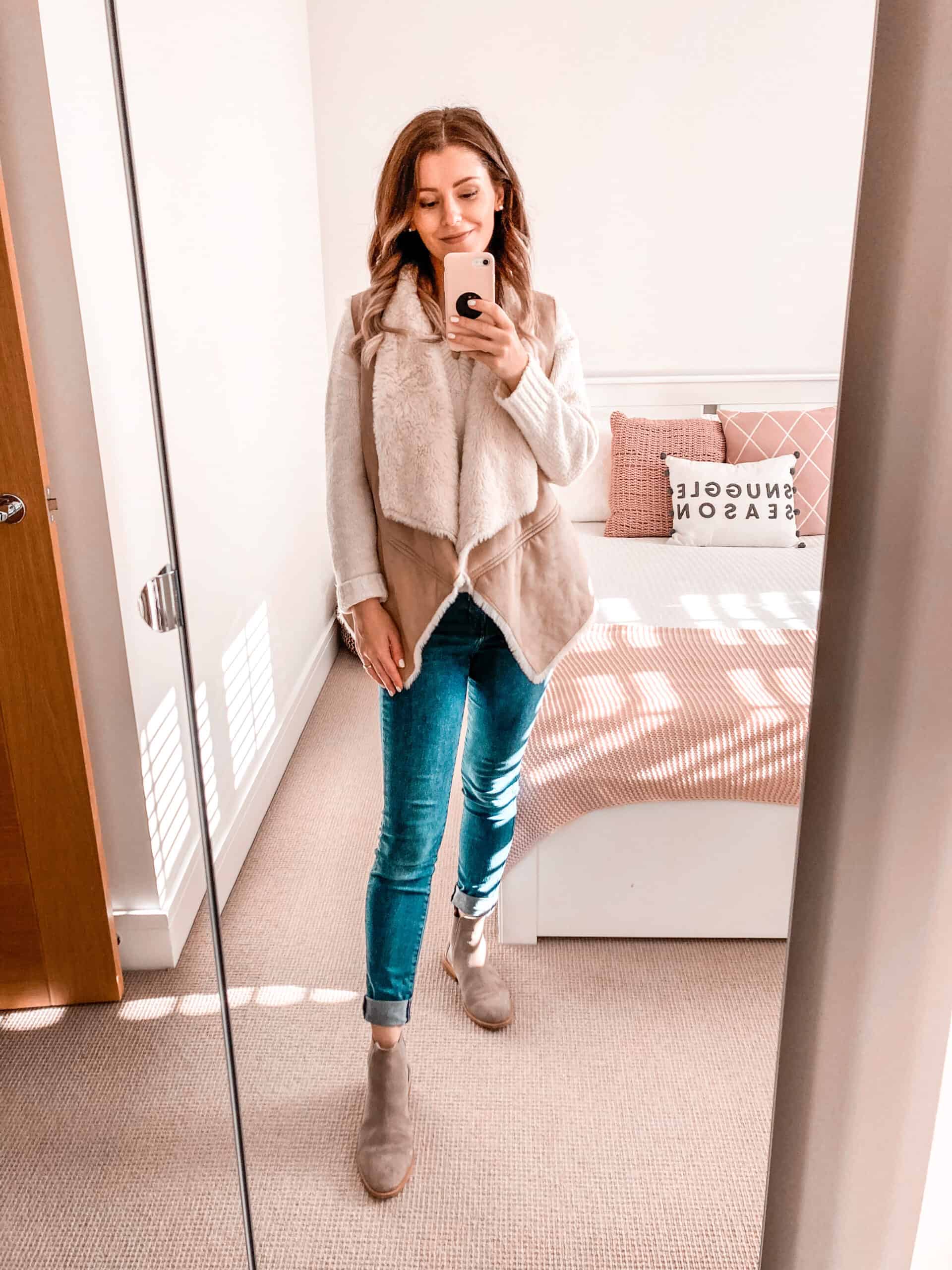Faux fur vest gilet oversized knitwear tan chelsea boots fall outfit