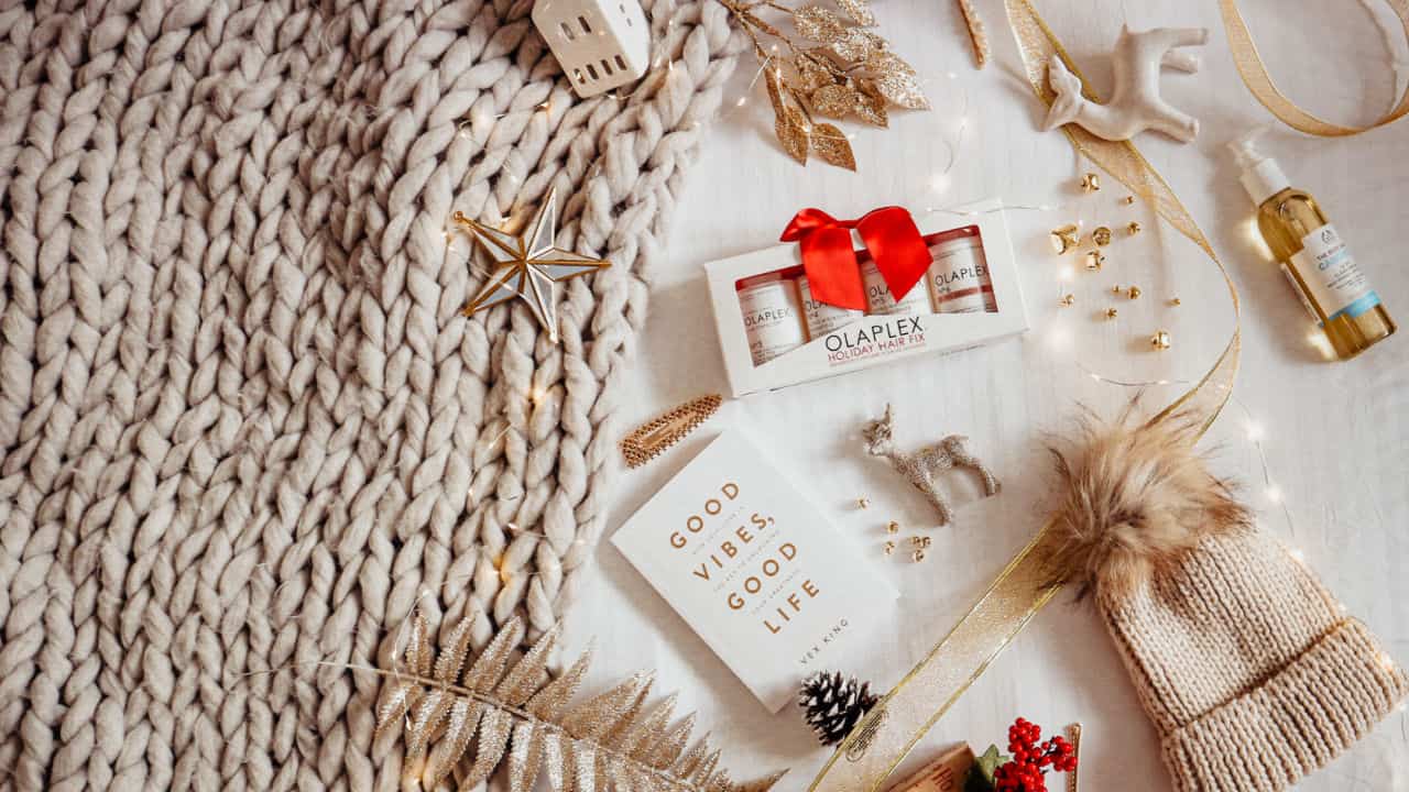 Gift Guide: for Her | Christmas 2020