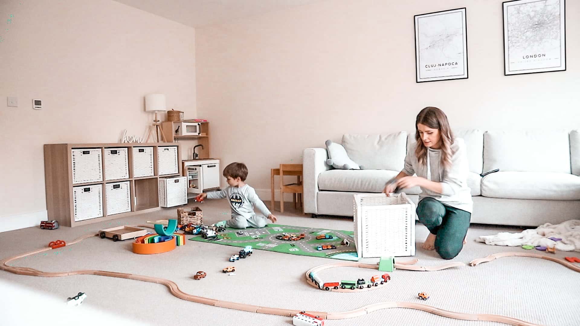 How to get kids to tidy up their toys