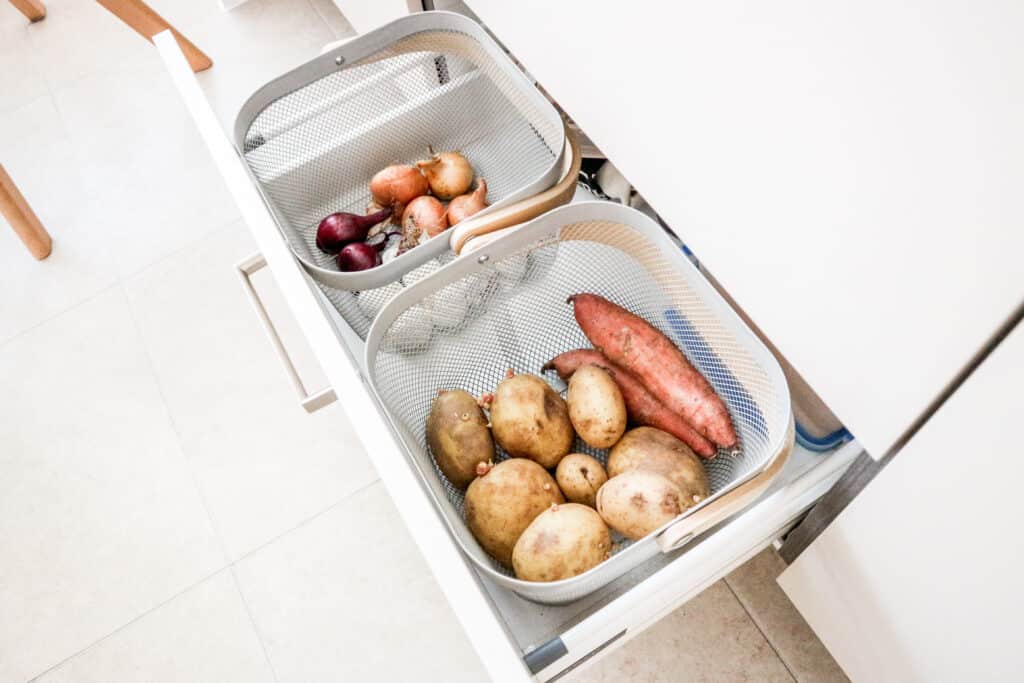 How to organize kitchen cupabords storage ideas IKEA