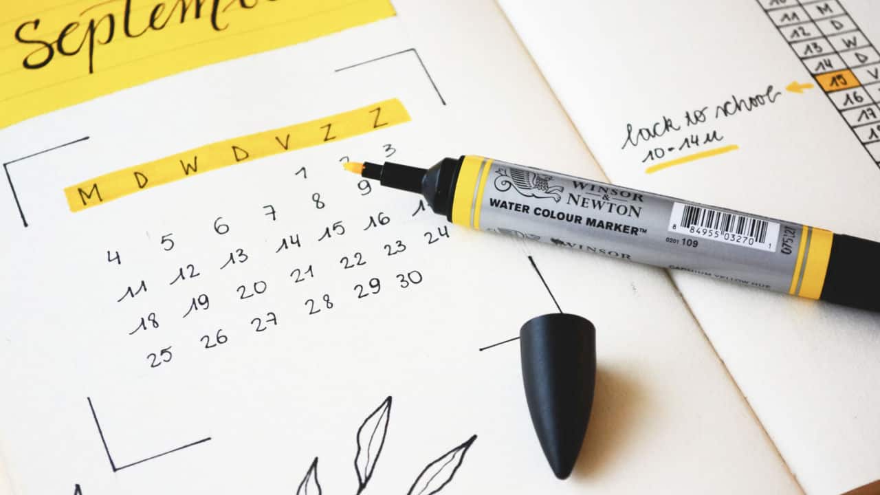 planning content for instagram in calendar