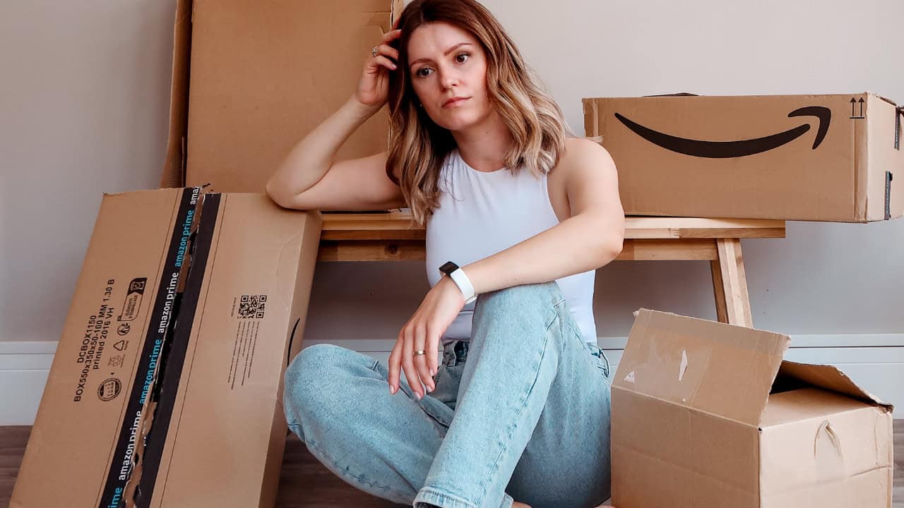 7 Actionable Ways to Live Below Your Means (Minimalism)